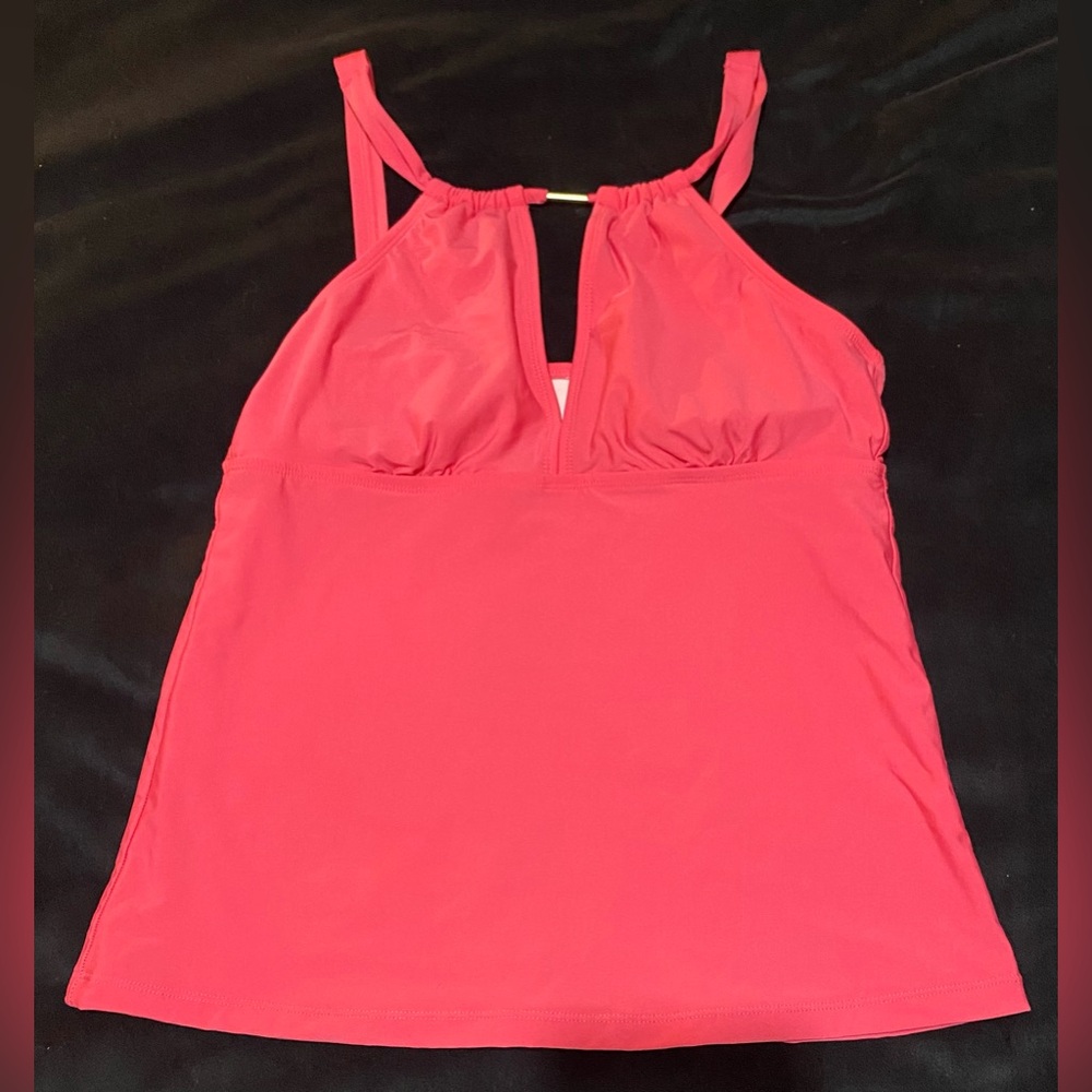 Like New! Great Condition Coral Pink Medium Alex Marie Tankini Top. Worn once! - Picture 11 of 11
